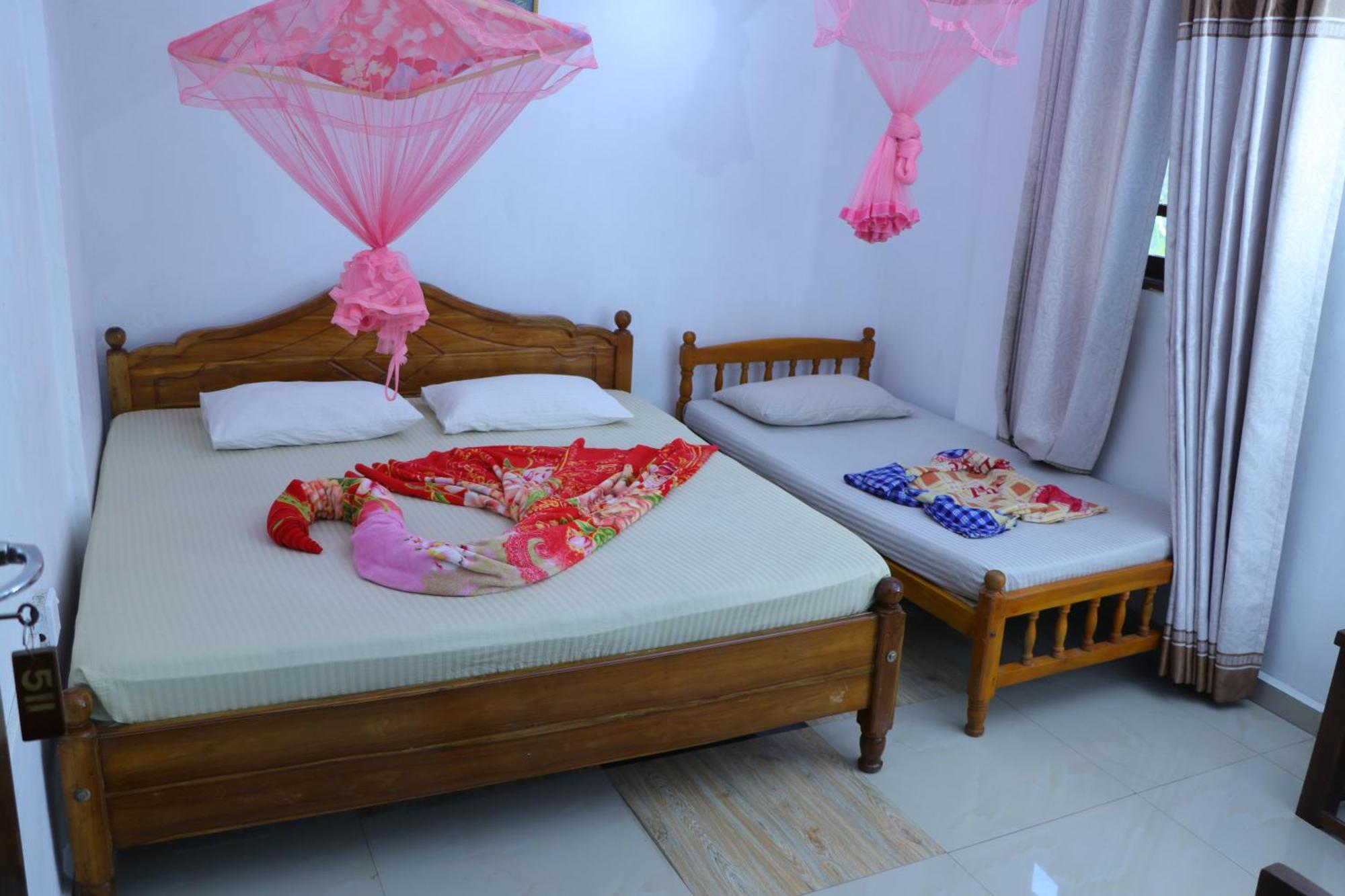 Hotel Ayos Hill Adam'S Peak Free Shuttle Nallathanniya Exterior foto